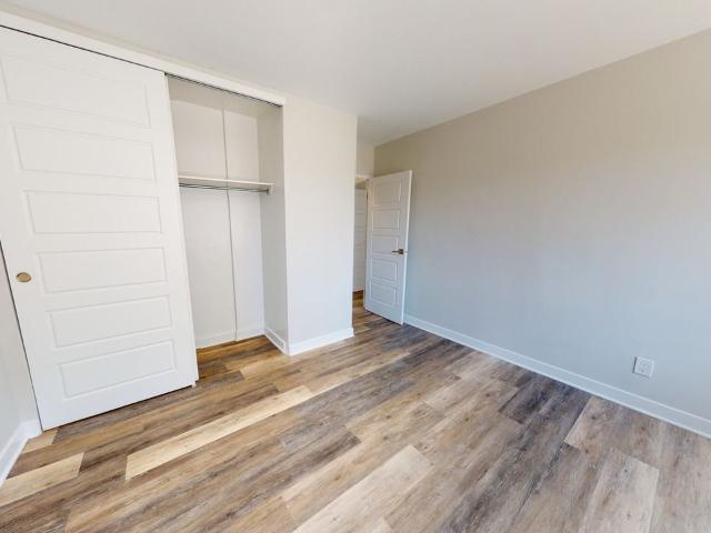 2255 Saint Mathieu 1 Bedroom Apartment for Rent at 2255 Rue Saint Mathieu, Montréal, QC H3H 2J6