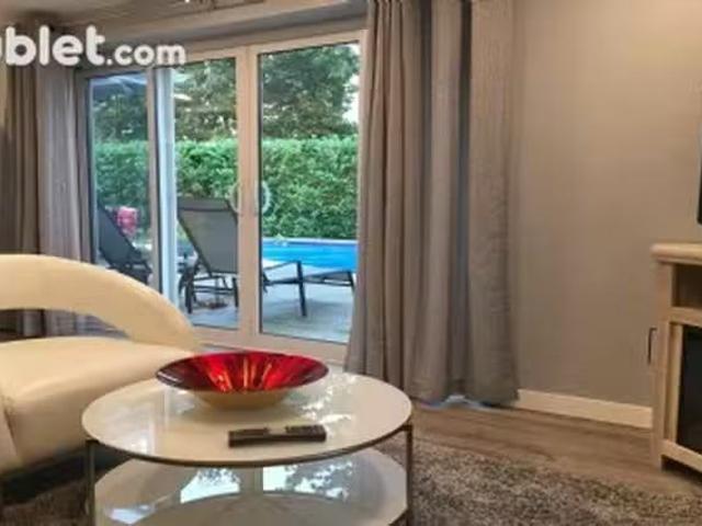 2250 Apartment 1 bedrooms in Coquitlam