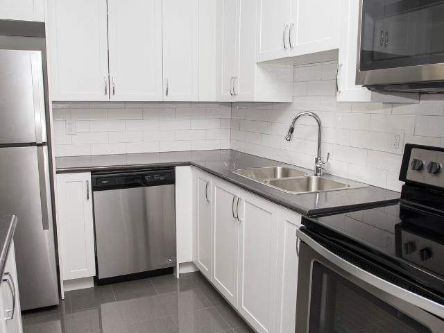 2250 Homelands Dr 2 Bedroom Apartment for Rent at 2250 Homelands Dr, Mississauga, ON L5K 1G8 Sheridan