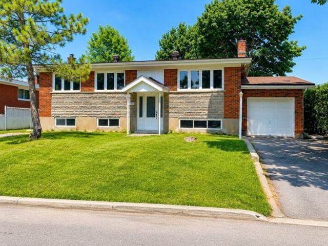 2250 Rue De Perse, Laval Vimont, QC, H7K 1P3 house for sale | Listing ID 25454 | Royal LePage