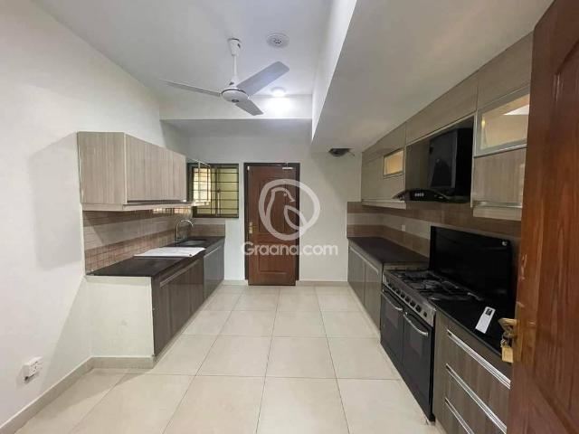 2250 Sq. Ft. Flat for sale