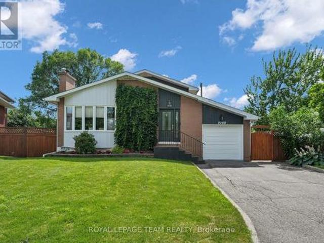 2250 Urbandale Drive, Ottawa, ON, K1G 3G6 house for sale | Listing ID X13610 | Royal LePage