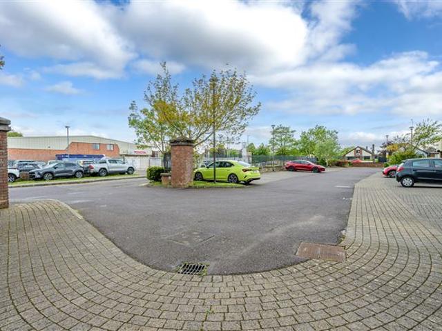 225,000 | Apartment 1 The Seasons, Carrigaline, Cork Michael Pigott Auctioneer & Valuer 4998 MyHome. Ie Residential