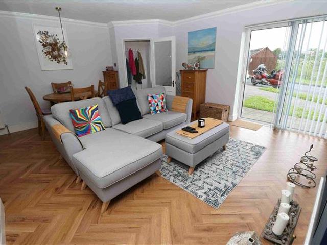 225,000 | 29 Rivercourt, Rathmullan Road, Drogheda, Louth Shane Black Property Advisors and Agents Ltd 5000 MyHome. Ie Residential