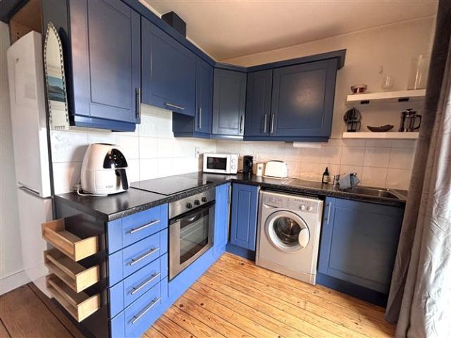 225,000 | 20 Sea Wharf, The Quay, Westport, Co. Mayo Sherry Fitzgerald Crowley 4996 MyHome. Ie Residential