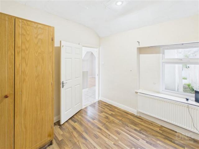 Sale Agreed | 23 Callary Street, Tullamore, Co. Offaly DNG Kelly Duncan 5007 MyHome. Ie Residential
