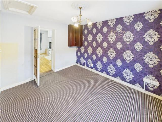 225,000 | 46 Marian Place, Tullamore, Co. Offaly DNG Kelly Duncan 4956 MyHome. Ie Residential