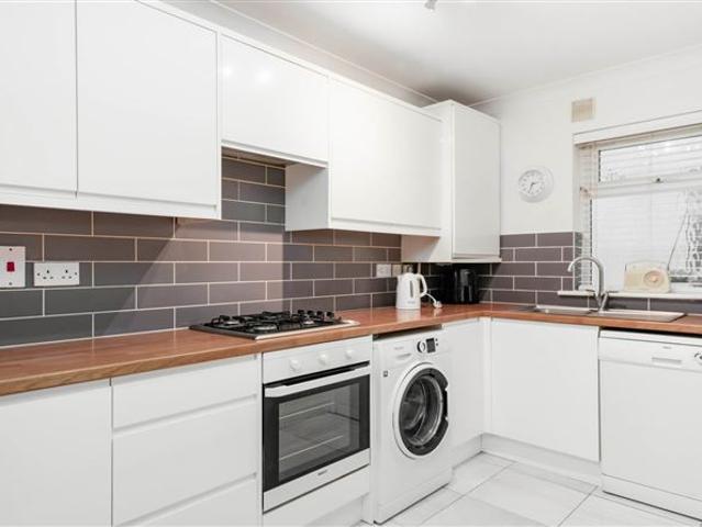 225,000 | 42 Cluain Na Boinne, Navan, County Meath Quillsen Navan 4967 MyHome. Ie Residential