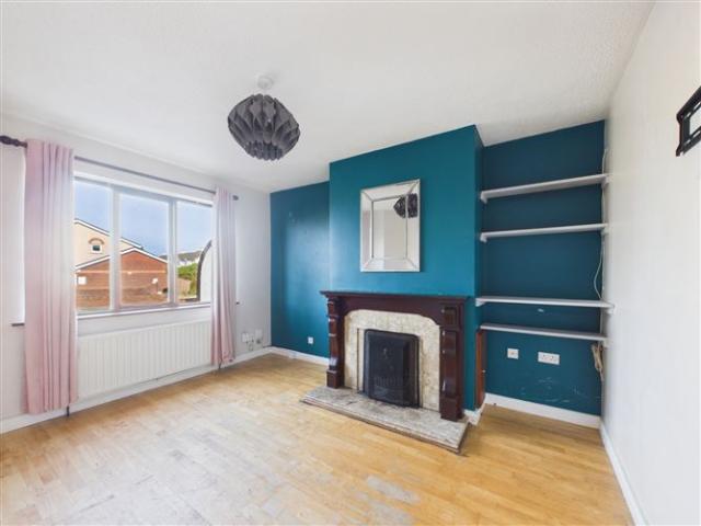 225,000 | 57 Phoenix Court, Kilrush Road, Ennis, Co. Clare Sherry FitzGerald McMahon 4989 MyHome. Ie Residential