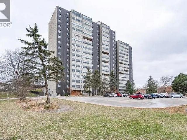 225 HARVARD Place Unit# 811