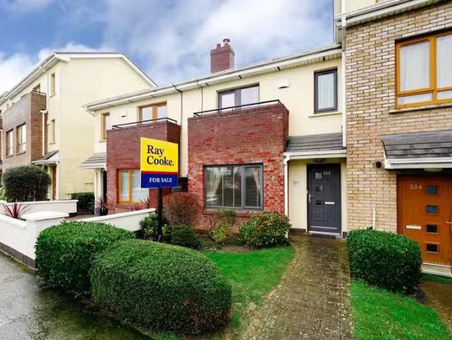 225 Jamestown Road, Hampton Wood, Finglas, Dublin 11 is for sale