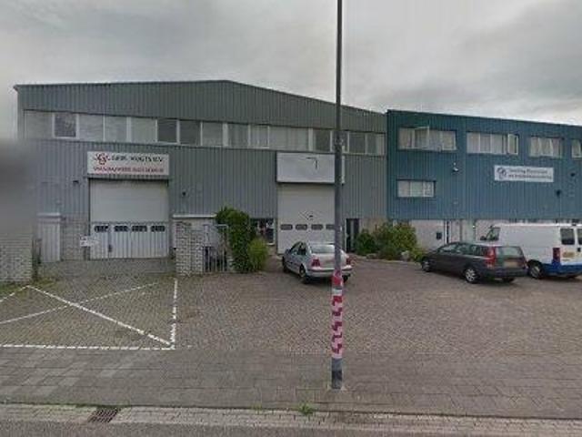 225 m2 office space for rent in Den Bosch