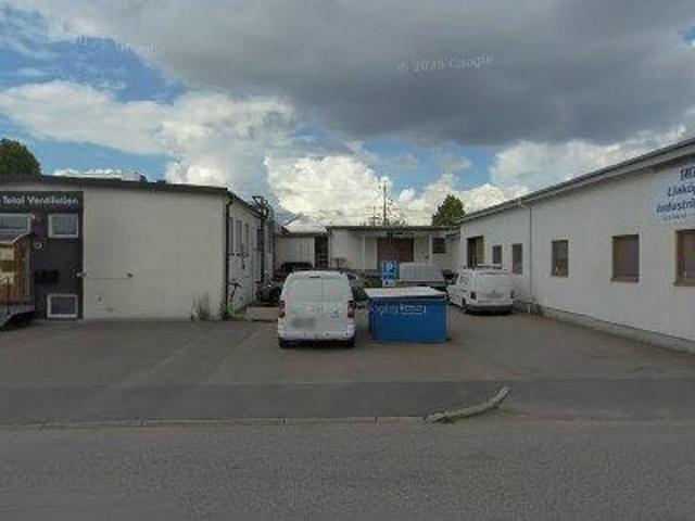 225 m2 lager uthyres i Linköping
