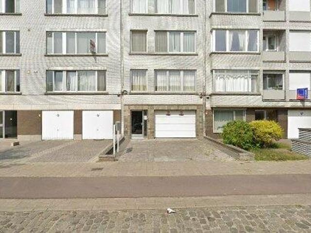 225 m2 warehouse for rent in Antwerp Merksem