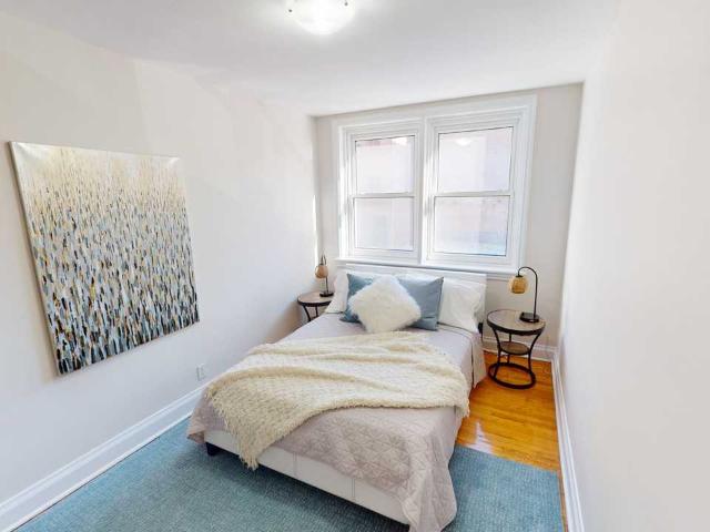 225 MacLaren 1 Bedroom Apartment for Rent at 225 Maclaren St, Ottawa, ON K2P 0L4 Centretown