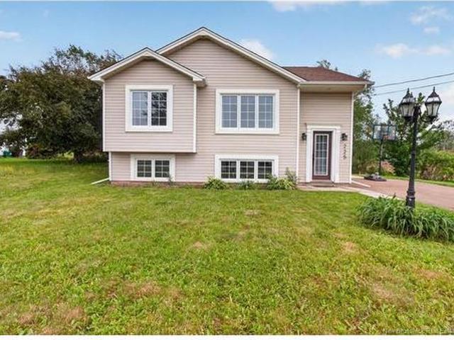 225 Thomas St, Dieppe, NB, E1A 2C3 house for sale | Listing ID NB142331 | Royal LePage