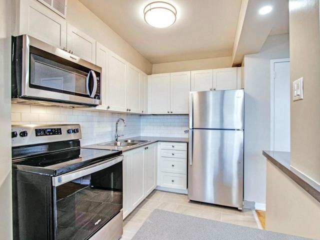 225 Van Horne Apartments 2 Bedroom [object Promise] for Rent