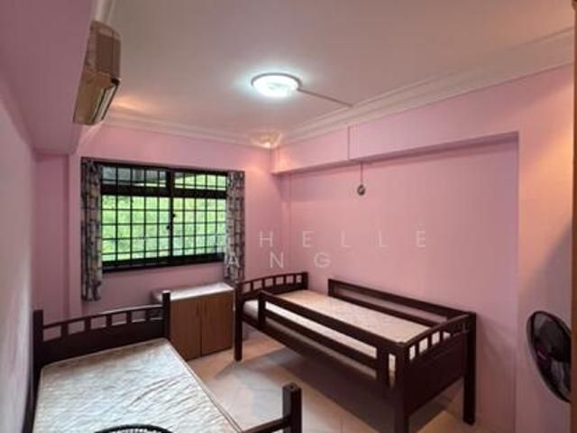 225A Compassvale Walk HDB Apartment Room Rental, $800, 1 Bed 2 Bath 118 sqft $6.78 psf