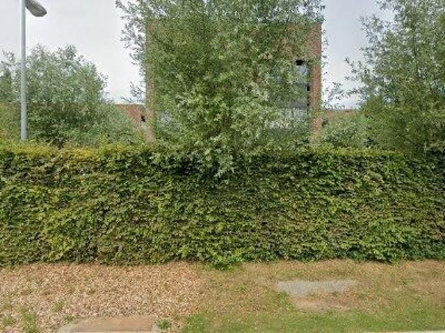 750 m2 office space for rent in Roeselare