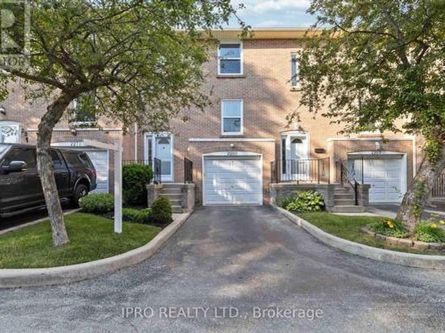 2269 Mountain Grove Avenue, Burlington, ON, L7P 2H8 townhouse for sale | Listing ID W12292 | Royal LePage