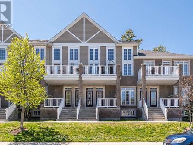 226 Kinghaven Crescent, Ottawa, ON, K2M 0C2 townhouse for lease | Listing ID X13559 | Royal LePage
