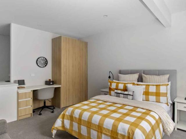 2/26 Rm B Cameron Road