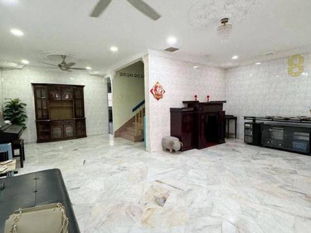 2275 Renovated Freehold Batu belah klang 2 storey