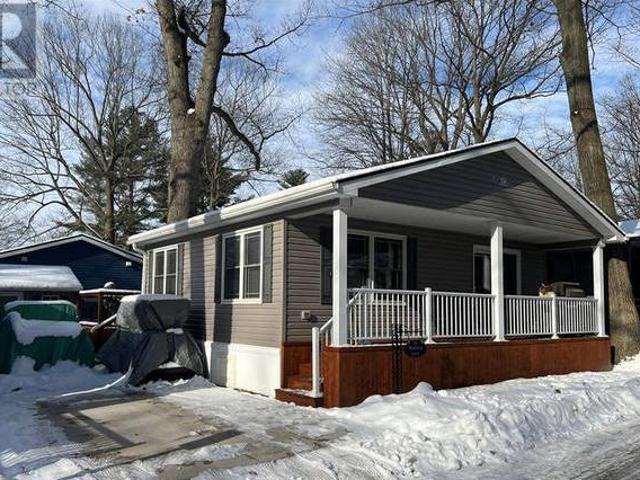 22790 AMIENS Road Unit 64 Komoka Ontario