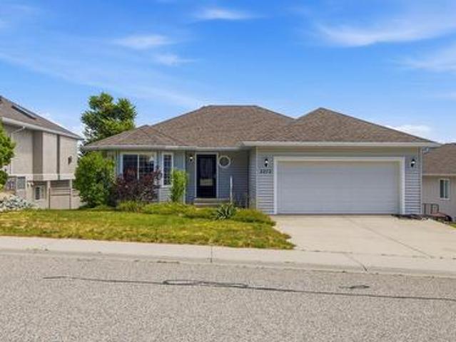 2272 Shannon Hills Drive, West Kelowna, BC, V4T 2P1 house for sale | Listing ID 10389 | Royal LePage