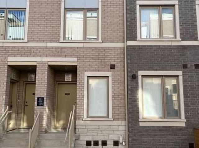 227 131 Honeycrisp Crescent, Vaughan, ON, L4K 5Z8 townhouse for lease | Listing ID N13628 | Royal LePage