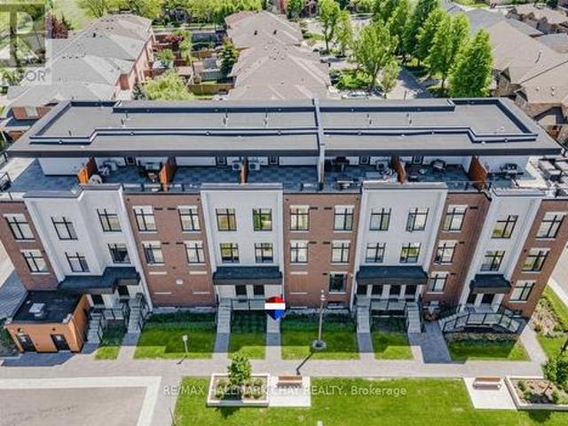 227 9 Islington Avenue, Vaughan, ON, L4H 4Z5 townhouse for sale | Listing ID N13475 | Royal LePage