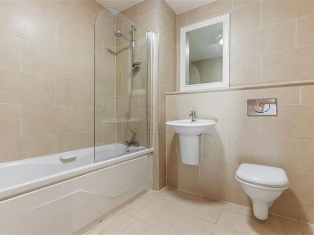 227 Beechwood Court, Stillorgan Road, Blackrock, Co. Dublin Sherry FitzGerald Blackrock 4854 MyHome. Ie Residential
