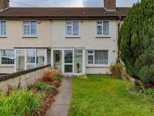 227 Bunting Road, Walkinstown, Walkinstown, Dublin 12, D12C8H4.
