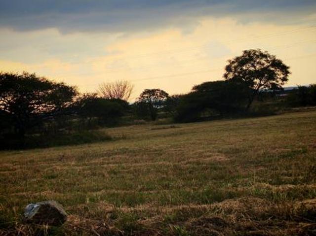 227 m² Land available in Bendor