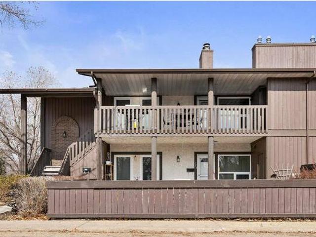 227 SURREY GD NW Edmonton Alberta