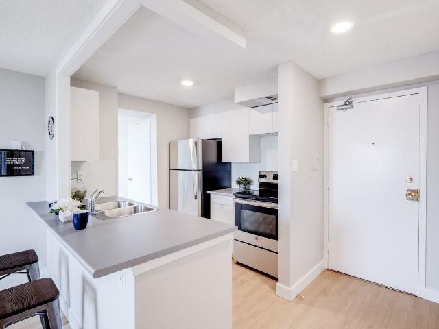 2285 The Collegeway 3 Bedroom Apartment for Rent at 2285 The Collegeway, Mississauga, ON L5L 2M3 Erin Mills