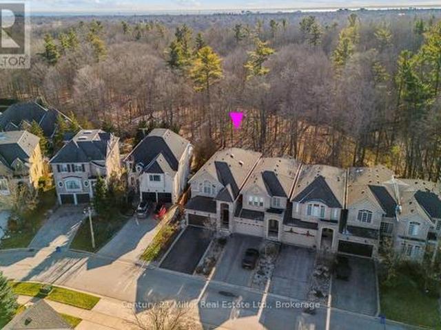 2286 Woodfield Road, Oakville 1015 Ro River Oaks, ON, L6H 6Y7 house for sale | Listing ID W12005 | Royal LePage