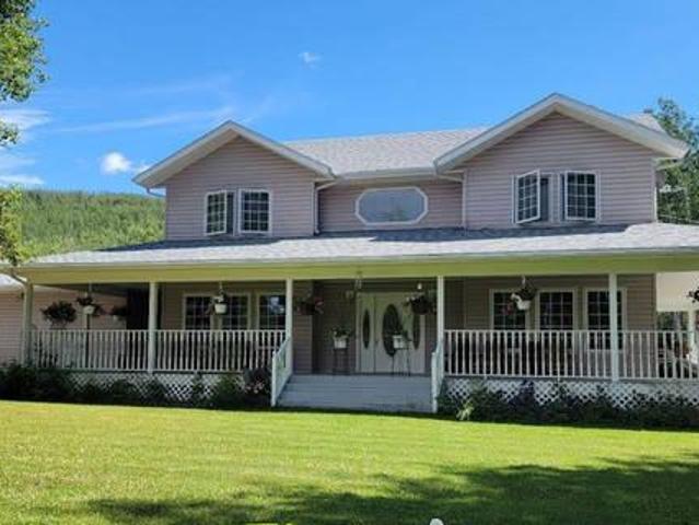 2283 HILLSIDE Road Chetwynd British Columbia