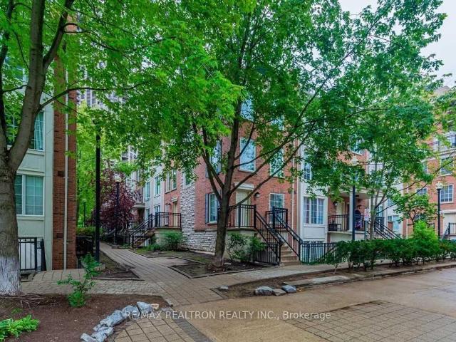 228 3 Everson Drive, North York | 3Beds/2Bath, Townhouse, $3,500/mo | Condos. Ca
