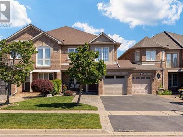 2295 Kingfisher Court, Oakville, ON, L6M 3Z3 house for sale | Listing ID W13247 | Royal LePage