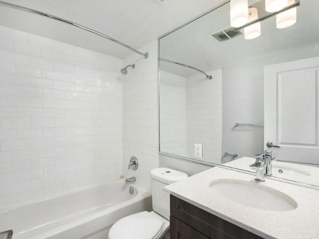 2292 Weston Road