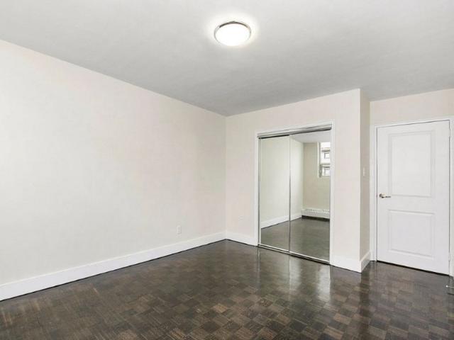 2292 Weston Road