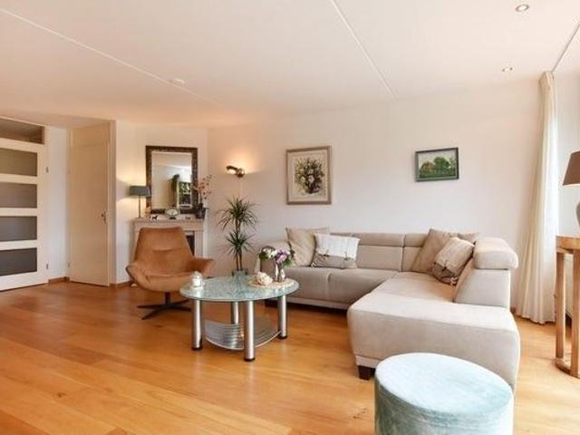 2292BK, Wateringen