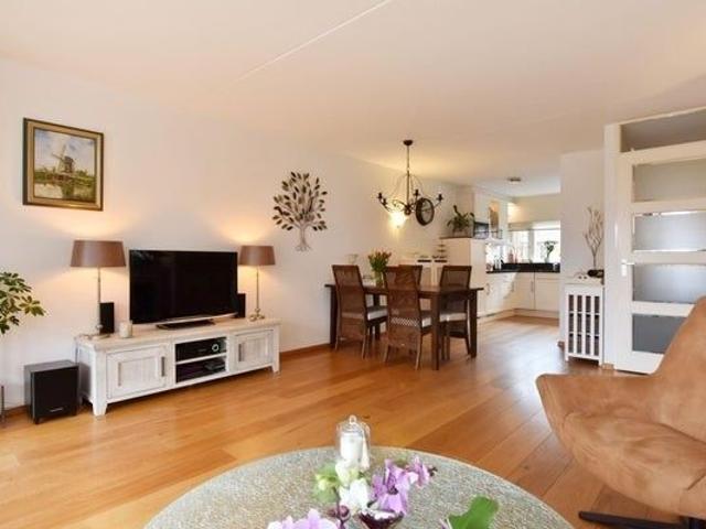 2292BK, Wateringen