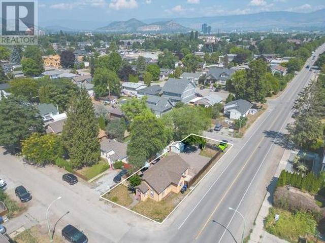 2293 Woodlawn Street, Kelowna, BC, V1Y 2T1 house for sale | Listing ID 10353 | Royal LePage