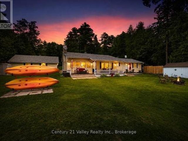 229 Holiday Lane, North Algona Wilberforce, ON, K0J 1T0 house for sale | Listing ID X13497 | Royal LePage