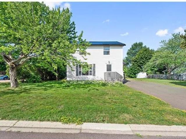 229 Mcclelan Ave, Riverview, NB, E1B 1X3 house for sale | Listing ID NB144803 | Royal LePage