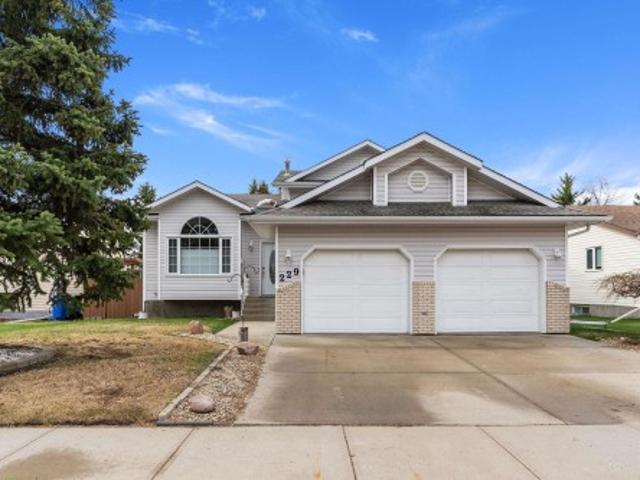 229 Northmount Drive, Wetaskiwin, AB, T9A 3M4 house for sale | Listing ID E4487 | Royal LePage
