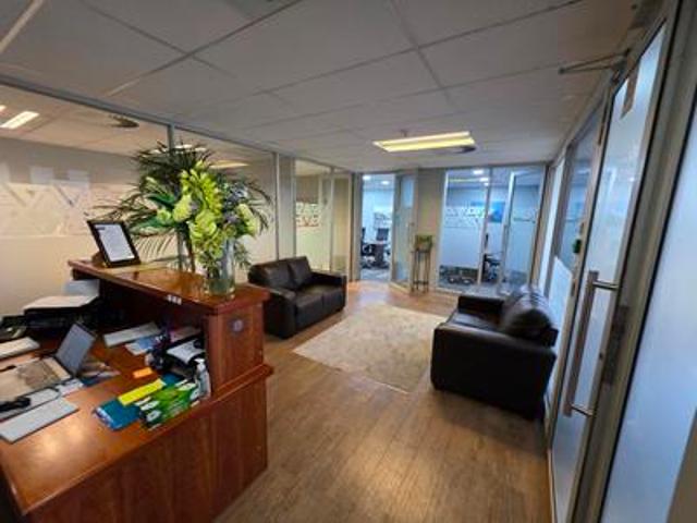 229m2 office to let at podium at menlyn