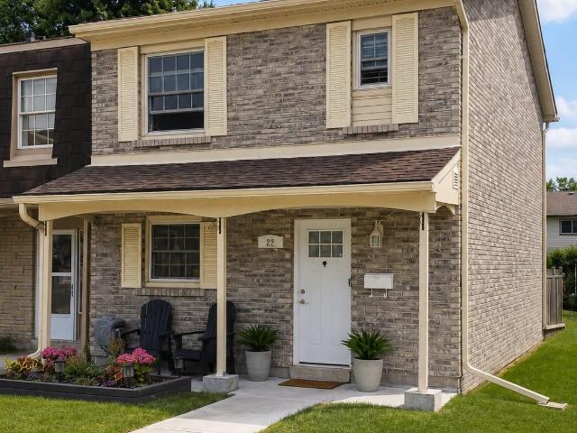 22 580 Eyer Drive, Pickering | 3Beds/3Bath, Townhouse, $599,900 | Condos. Ca